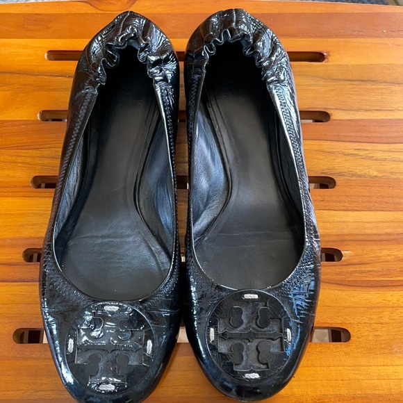 Tory Burch black patent leather ballet flats - Picture 1 of 6